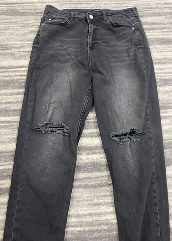 Gri Yırtık Bol Kesim Kadın Kot Pantolon - Görsel 2