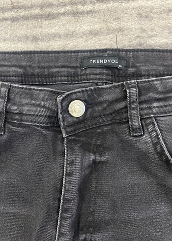 Gri Yırtık Bol Kesim Kadın Kot Pantolon - Görsel 3