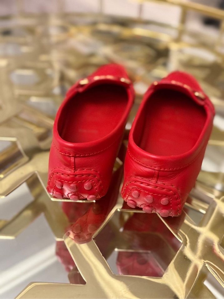 Klasik Kırmızı Deri Tokalı Kadın Babet - Görsel 3