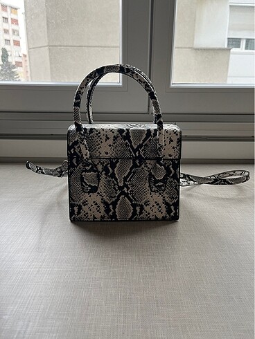 Mango zebra desen mini çanta