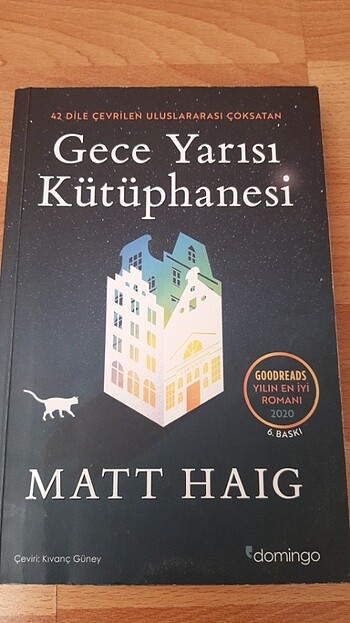 Gece yarısı kütüphanesi 