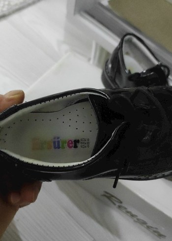 Parlak Siyah Erkek Çocuk Özel Ayakkabı - Görsel 2