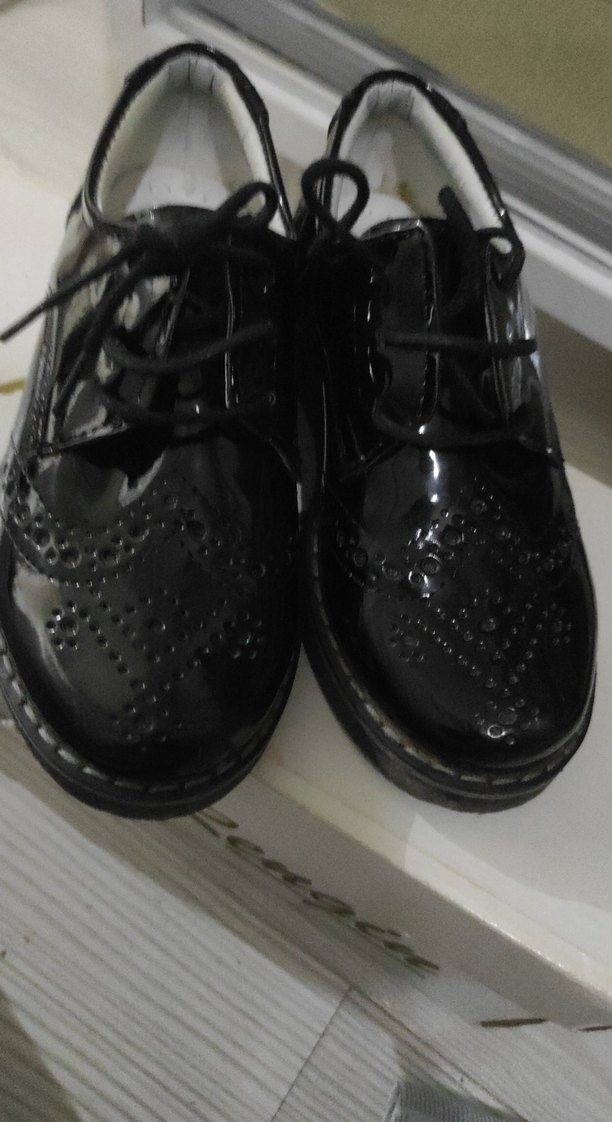 Parlak Siyah Erkek Çocuk Özel Ayakkabı - Görsel 5