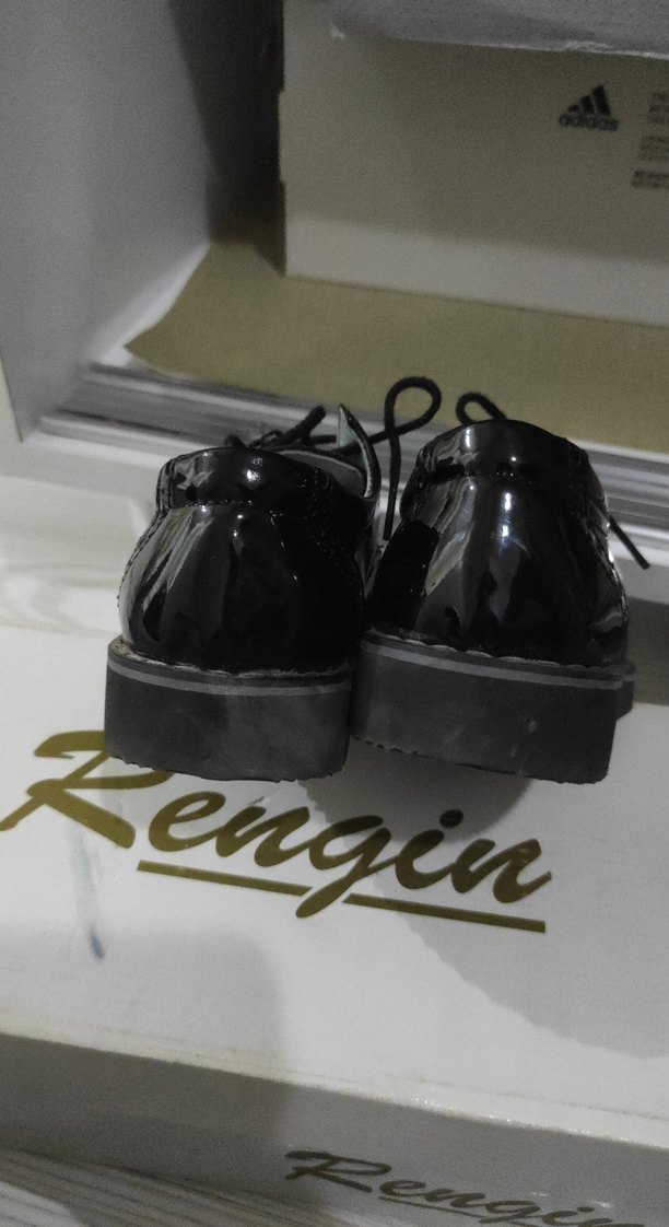 Parlak Siyah Erkek Çocuk Özel Ayakkabı - Görsel 4