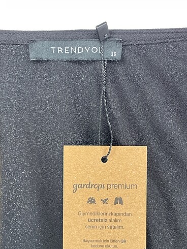 36 Beden siyah Renk Trendyol & Milla Kısa Elbise %70 İndirimli.