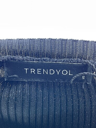s Beden siyah Renk Trendyol & Milla Kazak / Triko %70 İndirimli.