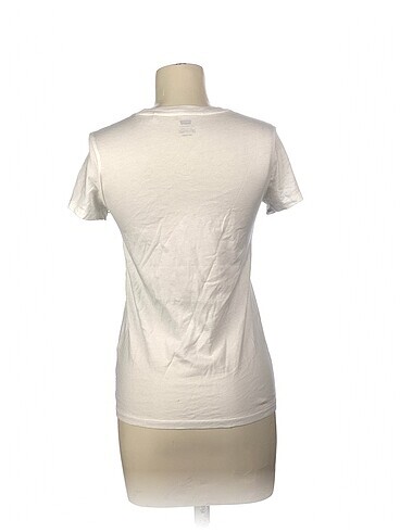 xs Beden Levis T-shirt %70 İndirimli.