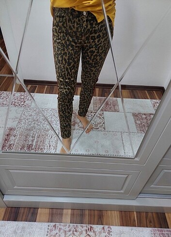 Leopar desenli jean