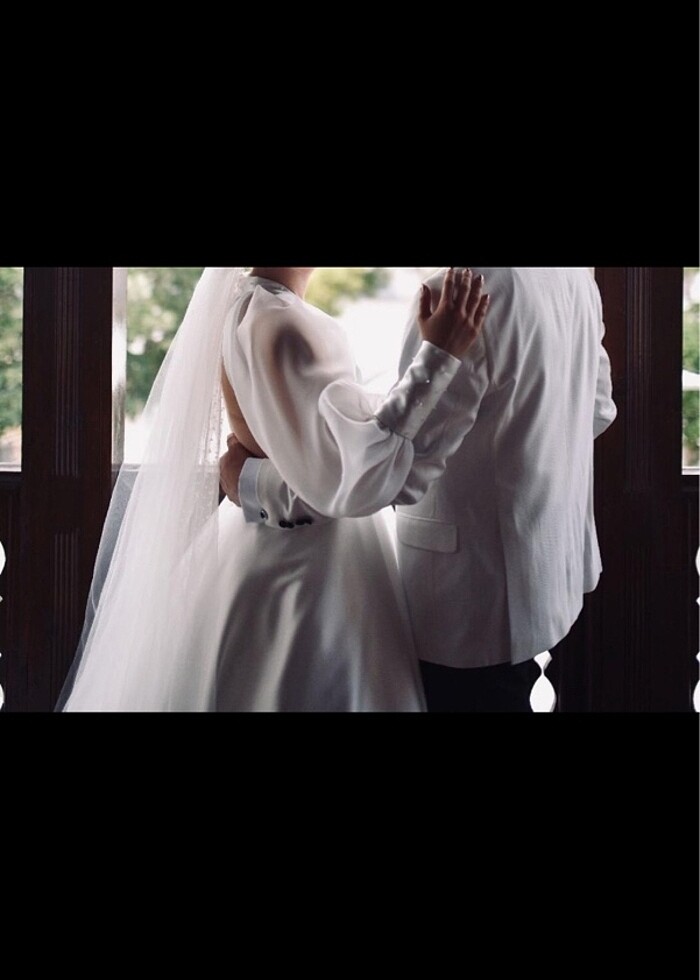 İşlemeli saten  gelinlik - Görsel 2