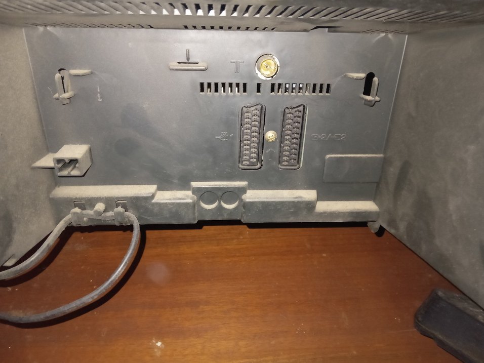 Gri Sony CRT Monitör.70 ekran - Görsel 5