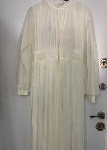 Beyaz tesettür elbise - Görsel 3