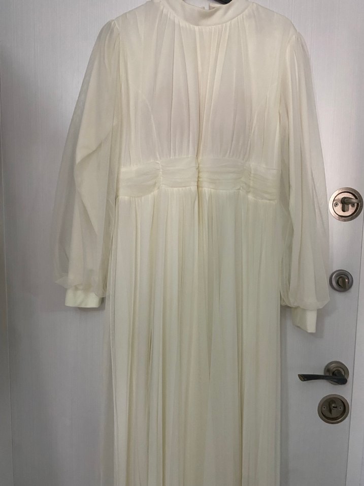 Beyaz tesettür elbise - Görsel 3