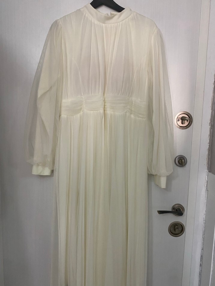 Beyaz tesettür elbise - Görsel 2