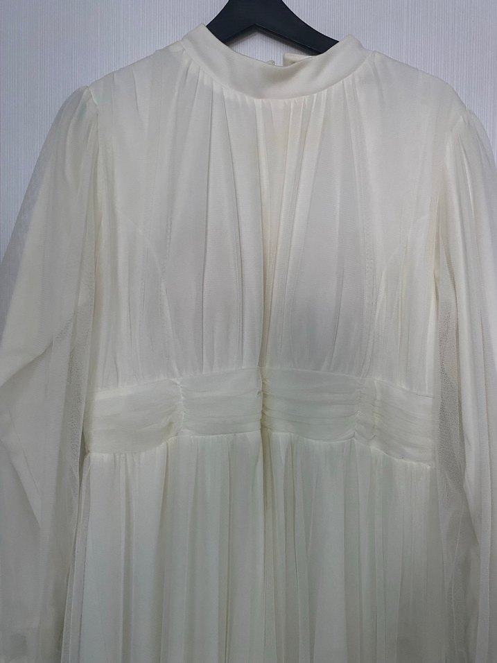 Beyaz tesettür elbise - Görsel 4