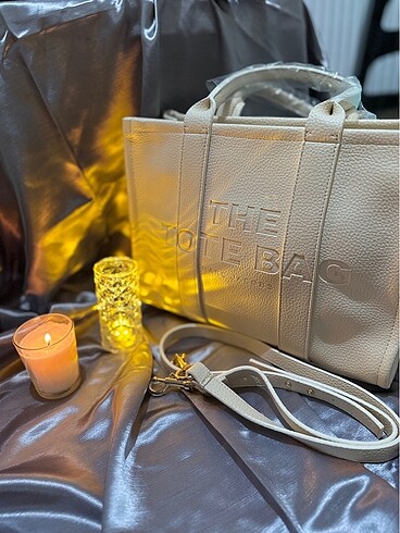 The tote bag