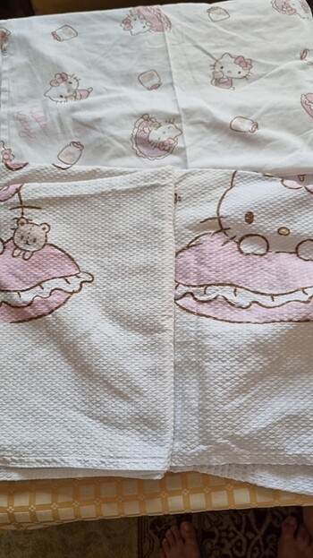 Beden Hello kitty pike ,çarşaf, yastık kılıfı takımı