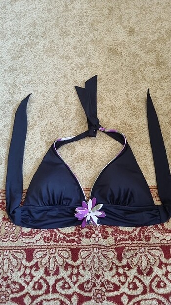 Sunset marka 40 beden siyah bikini üstü , boyundan ve arkadan ba