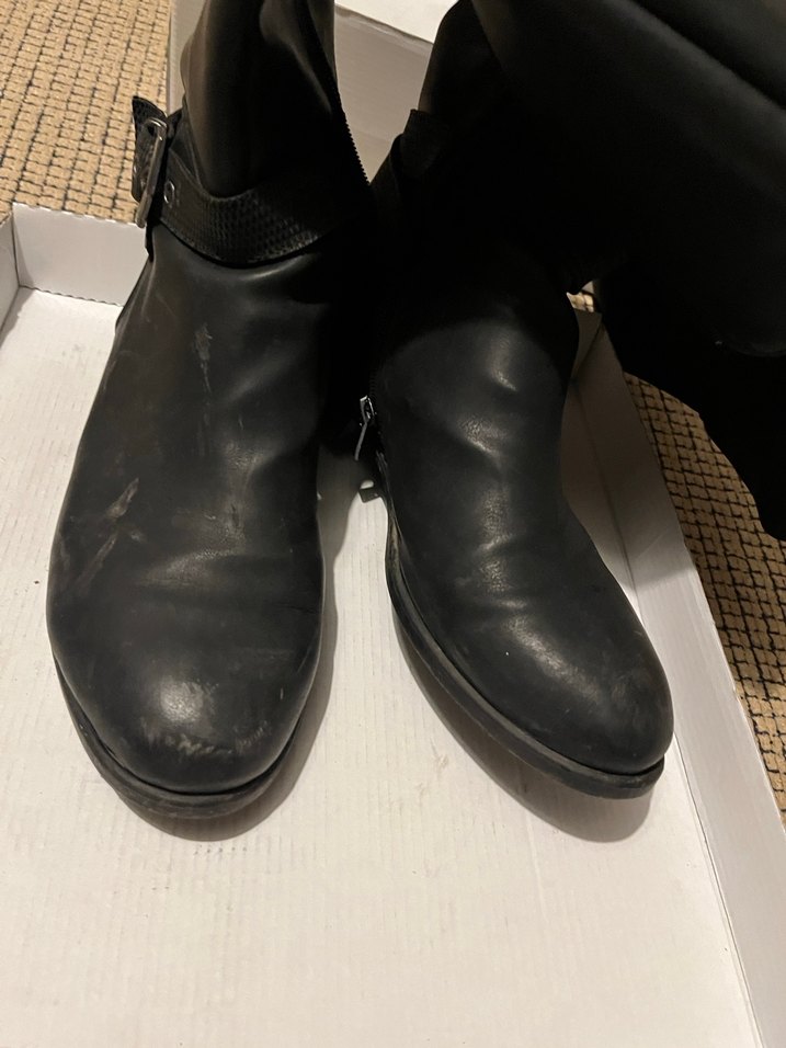 Kadın Siyah Deri Tokalı Dizüstü Çizme - Görsel 4