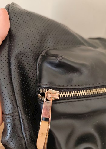 Siyah Deri Kadın Sırt Çantası - Görsel 4