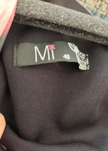 Çiçek Desenli V Yakalı Midi Elbise - Görsel 5