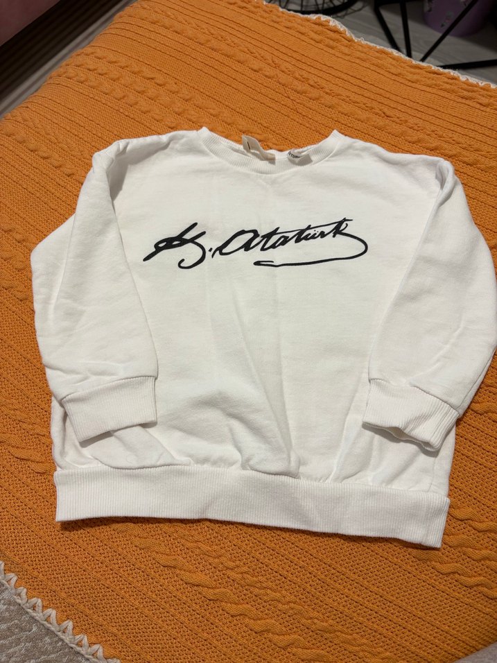 Beyaz Erkek Çocuk Uzun Kollu Sweatshirt - Görsel 2