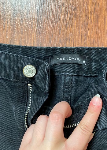 Trendyol & Milla Trendyolmilla Antrasit Straight Fit Jeans