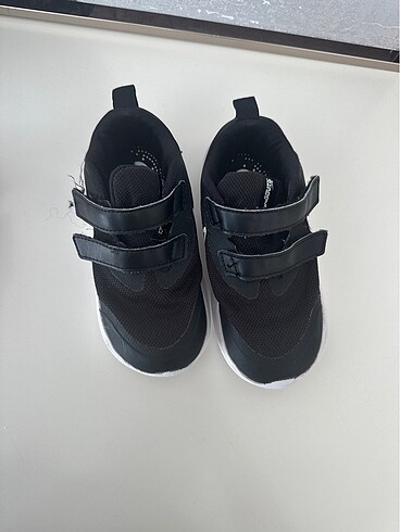 Nike spor ayakkabı