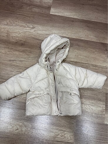 Zara 9-12 aylık mont