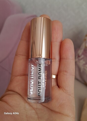Beden Renk Revolution mini far paletib ve gloss
