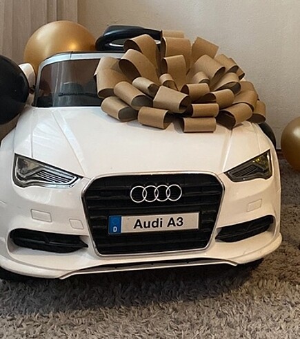 Akülü audi A3 araba