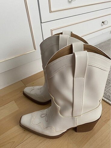 39 Beden H&M Kovboy botu