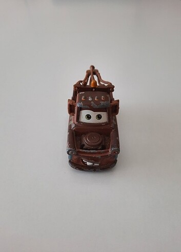 Disney pixar cars arabalar mater
