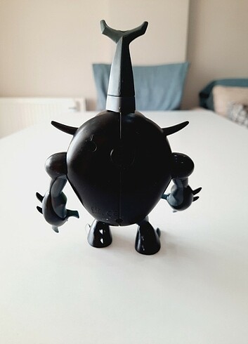 Ben10 eatle gloton figür