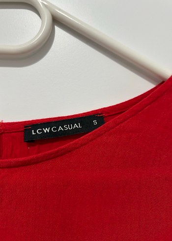 Kısa Kollu Kırmızı Bluz - Görsel 6