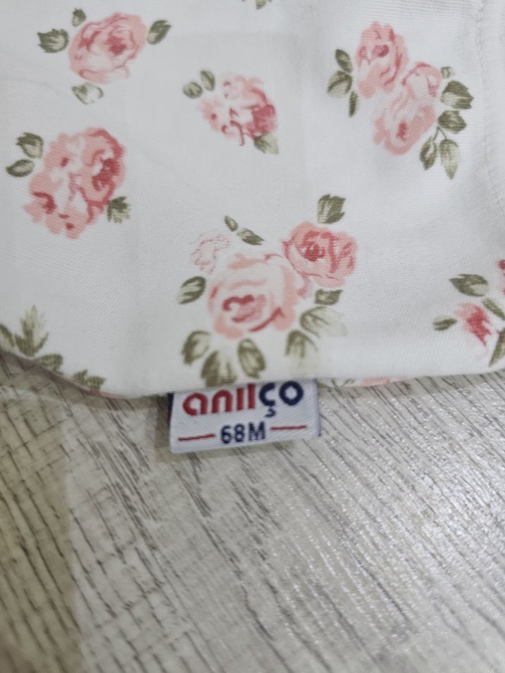 Beyaz Çiçek Desenli Düğmeli Kız Hırka - Görsel 4