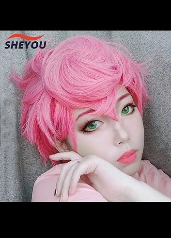 Trish una peruk 