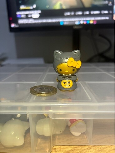 Hello kitty
