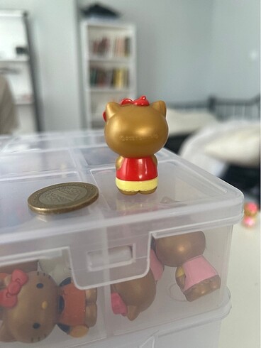 Hello kitty
