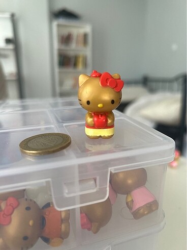 Hello kitty