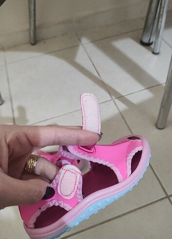 23 Beden pembe Renk Kız sandalet