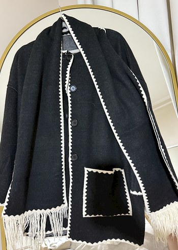 Püsküllü, Nakışlı Siyah Bohem Şal detaylı kaban - Görsel 2