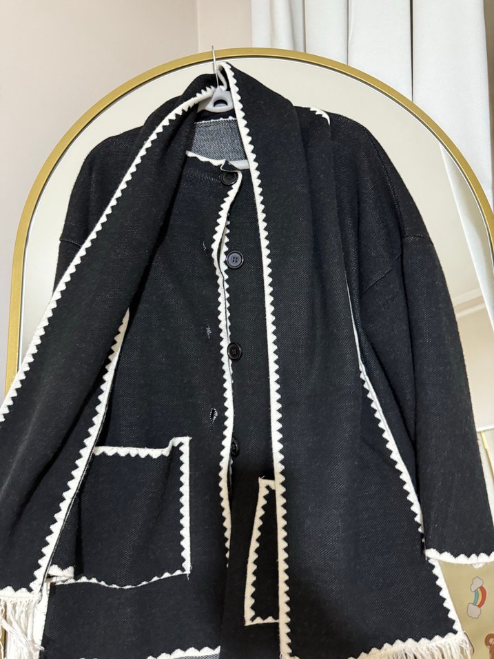 Püsküllü, Nakışlı Siyah Bohem Şal detaylı kaban - Görsel 3