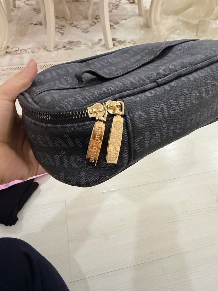 Marie Claire Siyah Baskılı Makyaj Çantası - Görsel 3