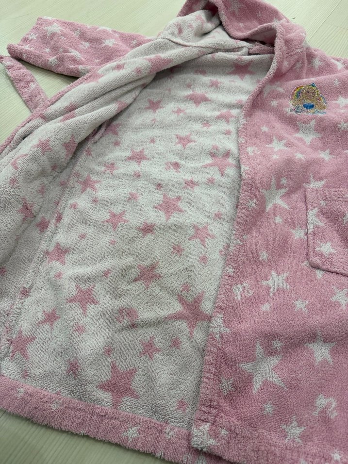 Kız Çocuk Pembe Kapüşonlu Bornoz - Görsel 5