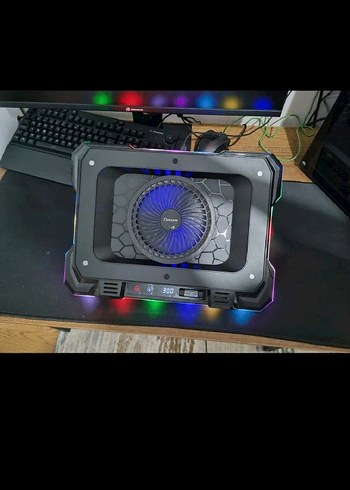 RGB Işıklı Soğutucu Fanlı Gaming Laptop Standı