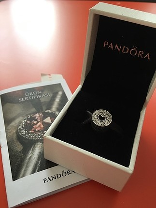 Pandora happy anniversary charm