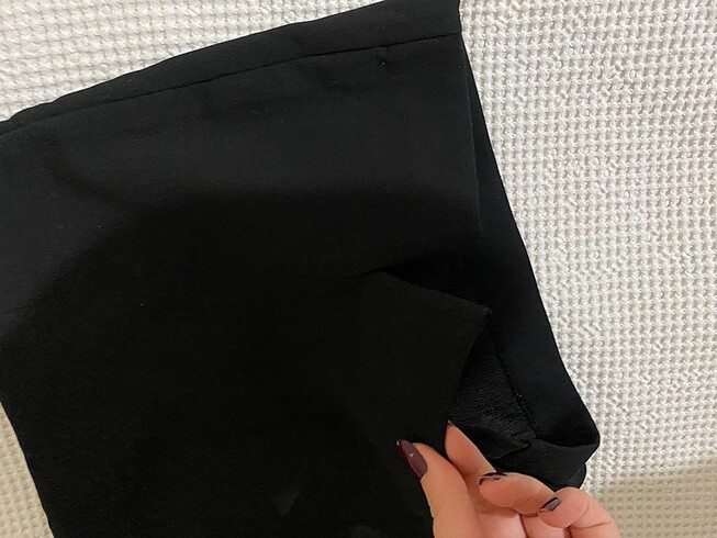 Zara zara siyah yırtmaçlı şort etek