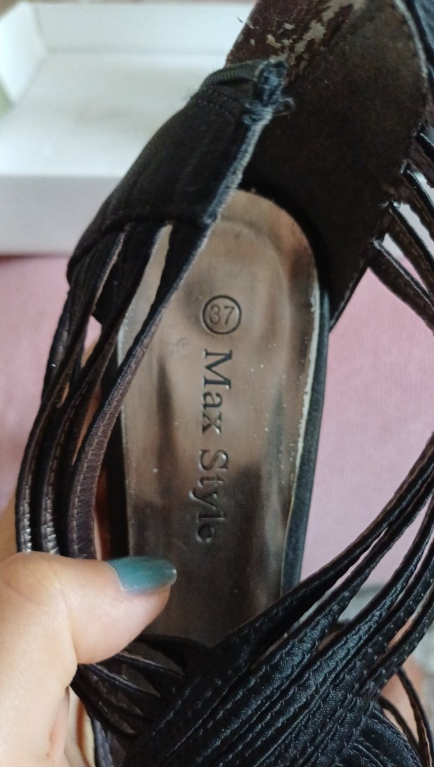 Siyah Nakışlı Platform Topuklu Kadın Abiye Ayakkabı - Görsel 3