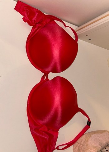 Victoria s Secret 38