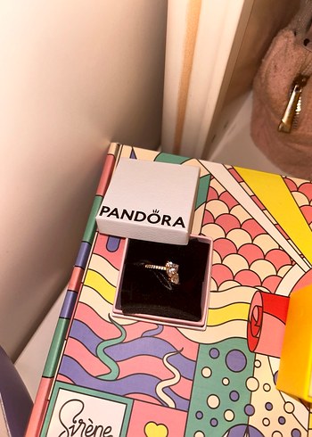 Pembe Pul İşlemeli Kadın Yüzük - Görsel 2